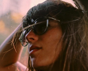 Melody's Echo Chamber- I Follow You